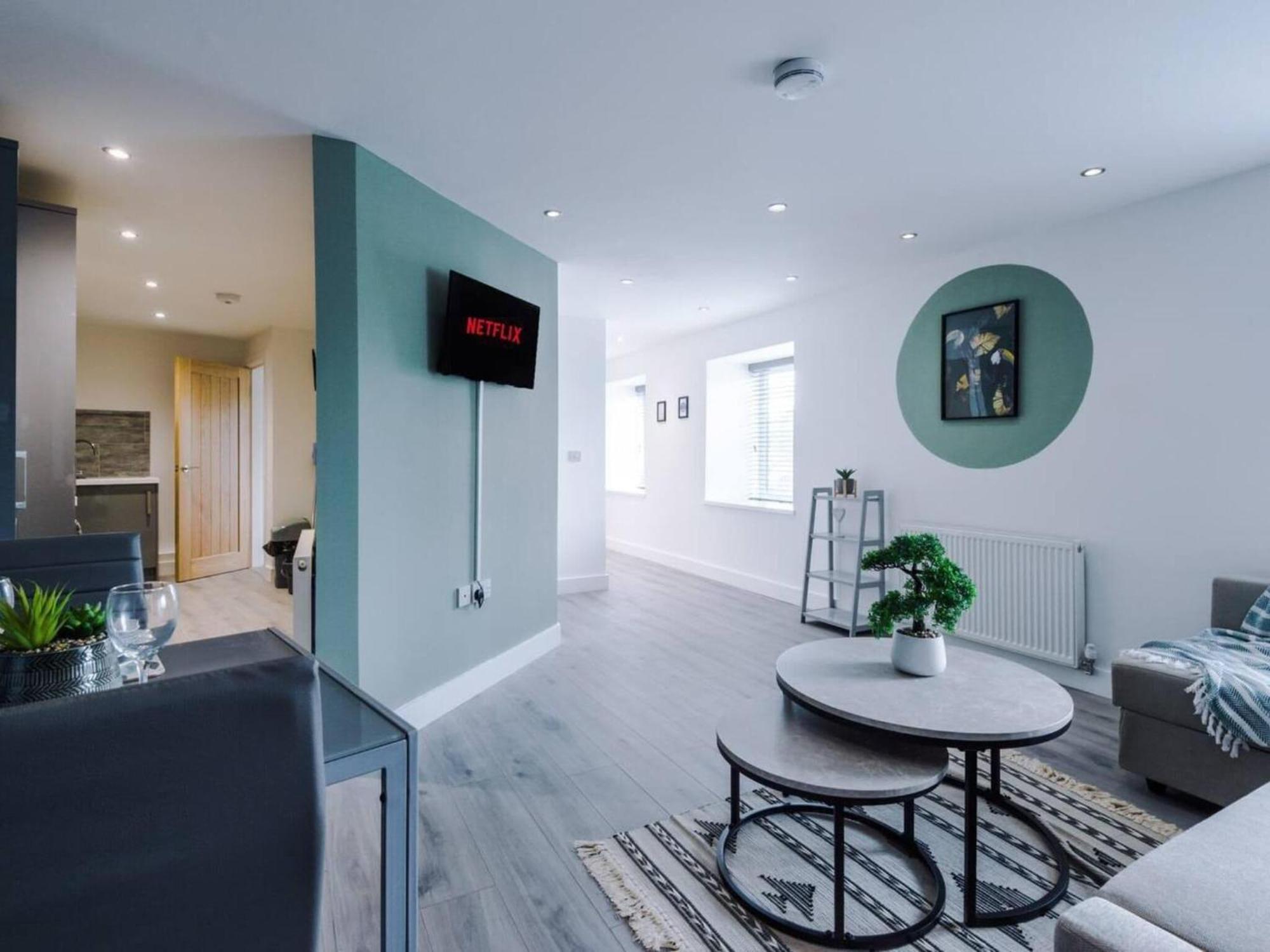 The Ecclesian Deluxe Apartments Near Trafford Centre Eccles Train Station Mánchester Exterior foto